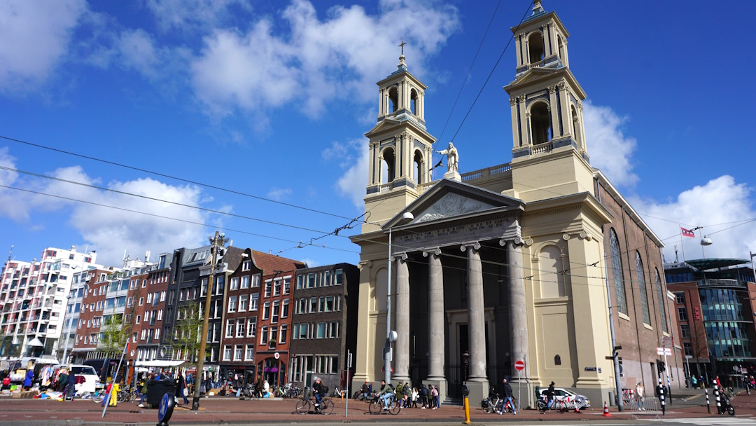 De Mozes en Aäronkerk aan het Waterlooplein in Amsterdam - foto Kansfonds